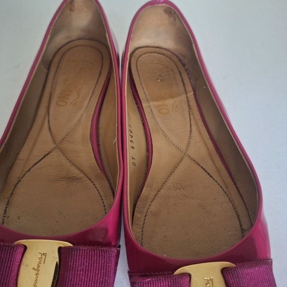 Salvatore Ferragamo Varina flats pink patent leather ballet flats SZ 7.5 - Picture 16 of 16